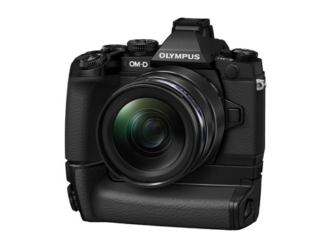 Olympus OM-D E-M1 con motore